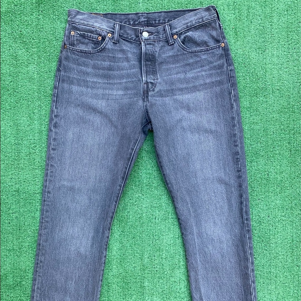 Levi’s 501xx Button Fly Faded Jeans Women’s Size 31x31